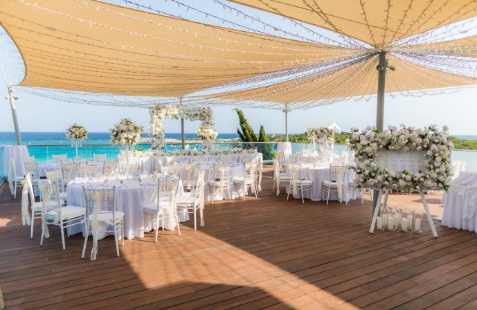 //www.jet2holidays.com/-/media/custom overview images/j2w/asterias beach/koralli.jpg